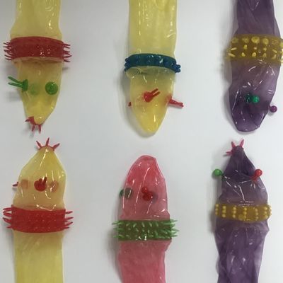 1PCS G-spot Condom Oil Smooth Lubricated Condoms For Men Sex Toys Stimulate Vaginal Orgasm Latex Condoms