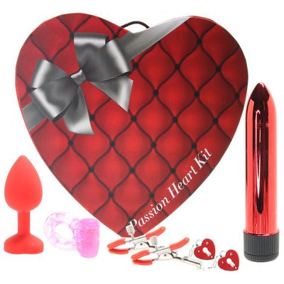 Frisky Passion Heart Kit