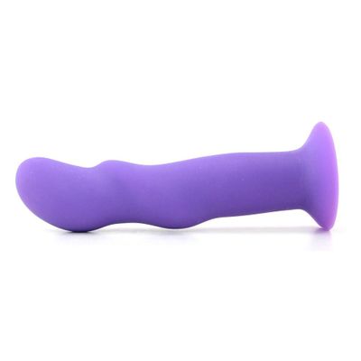 Riley Silicone Dildo