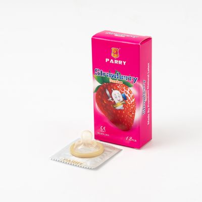 PARRY CONDOMS 12PCS Super Smooth Strawberry-flavored Fruity Condom Large Amount Of Oil Skin-friendly Men's Condoms