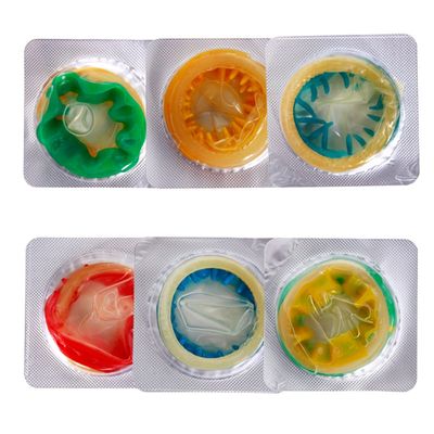 5 pcs Men Condoms Adult Sex Products Sensation Female G-spot Vaginal Stimulation Condoms Sophora Viciifolia Spike Penis Sleeve